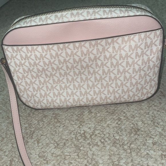 Michael Kors Jet Set Large Logo Crossbody Bag - Picture 9 of 10